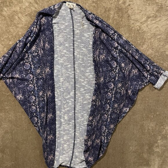 Vintage Mudd Juniors S Navy Printed Knit Short Sleeve Open Front Long Cardigan - Picture 2 of 6